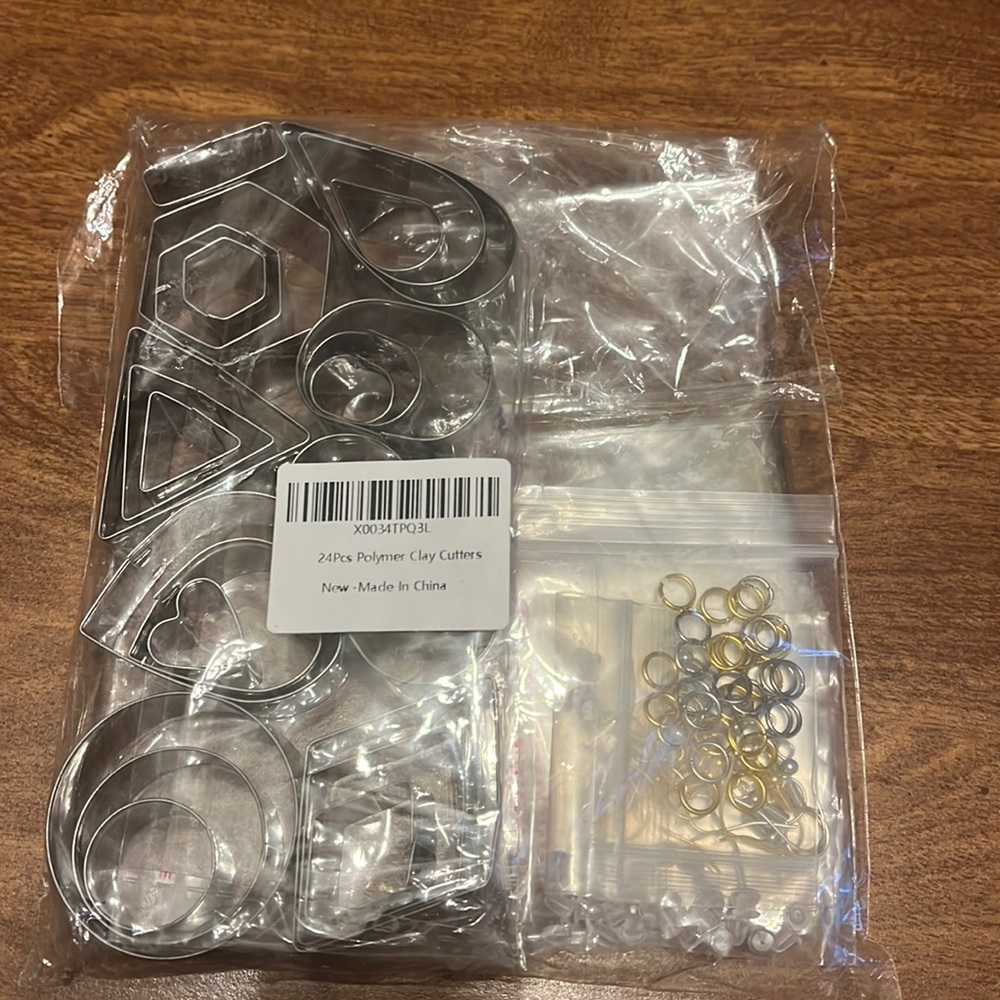 24Pcs Polymer Clay Cutters - jewelry making kit